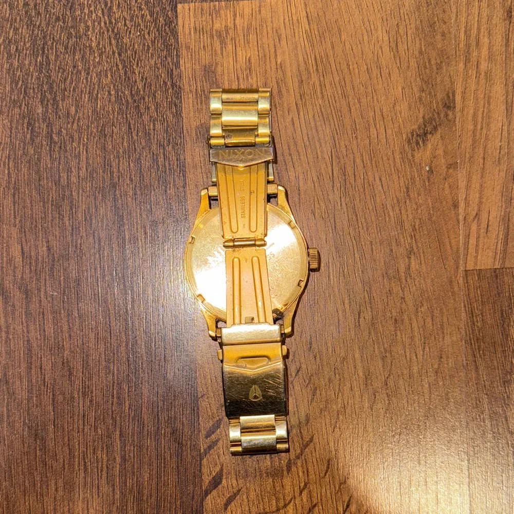 Nixon Gold-Tone Men's Watch The Sentry SS